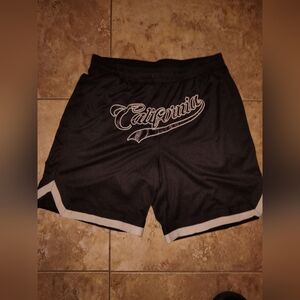 California Black Men's Shorts Like New Mens Size Small Ladies Medium Mint
